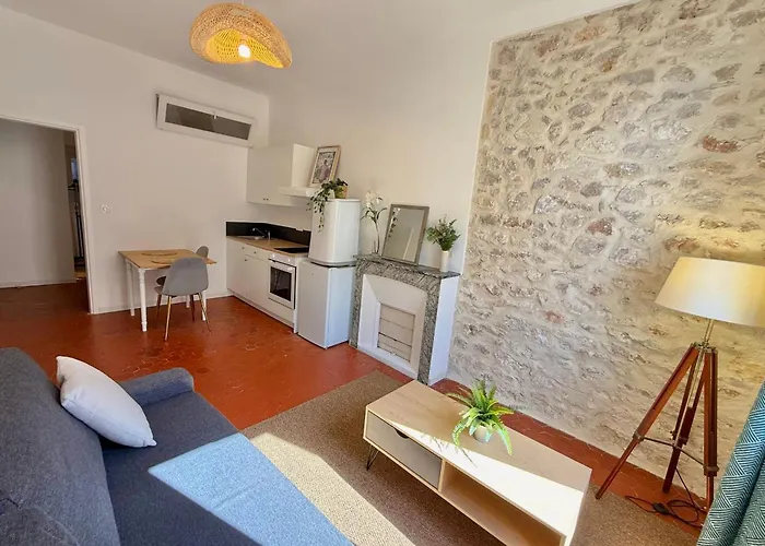 Apartamento Old 1 Bedroom 2 Persons Antibes